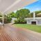 Talamanca - Tallow Beach retreat with pool