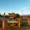 Rembulan Escape - beachfront bell tent (no 1) - 佩纳利克村