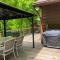 ForestView Cottage (Hot Tub and Sauna) - Buckhorn