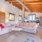 Finca Albocasser by Mallorca House Rent