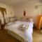 The Retreat, A relaxing getaway for couples - Hambrook