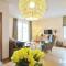 Apartamenty BalticON Polanki - Sauna, Fitness inclusive - Basen latem, Pool im Sommer