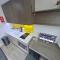 New House - Magnificent Studios in Coventry City Centre, free parking, by COVSTAYS - 考文垂