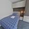 New House - Magnificent Studios in Coventry City Centre, free parking, by COVSTAYS - 考文垂