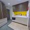 New House - Magnificent Studios in Coventry City Centre, free parking, by COVSTAYS - 考文垂