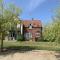 Anchor Down, The Bay, 2 bedrooms, patio, free parking, 2 small or 1 medium dog welcome