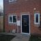 Cheerful 3 Bedroom Town House With Hot Tub - Blackpool