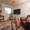 Frogmore- pretty central cottage with Castle views