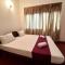 Lazy Bear Best Hostel in Kandy - Kandy