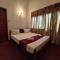 Lazy Bear Best Hostel in Kandy - Kandy