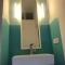 Apartment in Gelb, mit Balkon, Kamin, 50 Schritte zu Radweg, ideal for Long Stay, 4 Singles in Single Rooms
