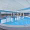 118A Edgewater Inn