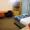 LRN Brackenfell Homestay - Cape Town