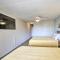 Downtown Kona Condo with Pool Access Walk to Beach! - كيلوا كونا