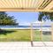 Sandy Beach House Corlette Unit 1 Waterfront WI-FI Aircon