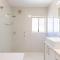 Sandy Beach House Corlette Unit 1 Waterfront WI-FI Aircon