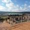 Vaste villa en position dominante superbe vue lacs - Hautecour