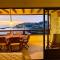 100 m2 Penthouse on the beach.