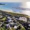 Trelawney Beach House - opposite Blairgowrie beach