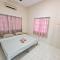 Air-home No 9 Kampung Boyan, 4BR, 9pax, Netflix