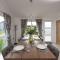 Hazel Lodge, 27 Roadford Lake Lodges