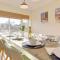 Fabulous Seaside Retreat - 亨斯坦顿