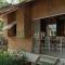Art House at Chiangdao - Lake House
