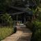 Art House at Chiangdao - Lake House
