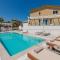 Kaletzia villas