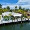 Casa Flamingo Intracoastal Front with Heated Pool a and 75 ft Dock - Fort Lauderdale