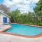 Kamitzis Compound with Heated Pool - Fort Lauderdale