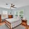 Chic Victoria Park Villa with Heated Pool and Spa - Fort Lauderdale