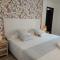 Hostal GARDEN ROUS