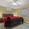 Serenity Views Retreat - Close to City and Parkway!