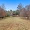 Serenity Views Retreat - Close to City and Parkway!