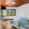 Yirrip House Nestled on the edge of National Park