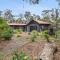 Yirrip House Nestled on the edge of National Park