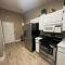 Cozy 3 bedroom home close to everything in Tampa!