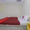 RedDoorz near RS Sari Asih Ciledug