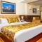 Summit Oakden Resort & Spa Mall Road