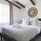 Rustic Chic 200 metres from CBD