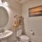 The Muirwood Lux sleeps 10