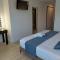 Hostal GARDEN ROUS