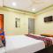 FabExpress Broholic Suites - Nr JNTU Kukatpally