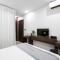 AUI Hotel 38 Máy Tơ