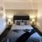 New boutique 3 bedroom apartment in Hamilton