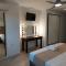 Hostal GARDEN ROUS