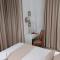 Hostal GARDEN ROUS