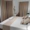 Hostal GARDEN ROUS