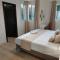 Hostal GARDEN ROUS